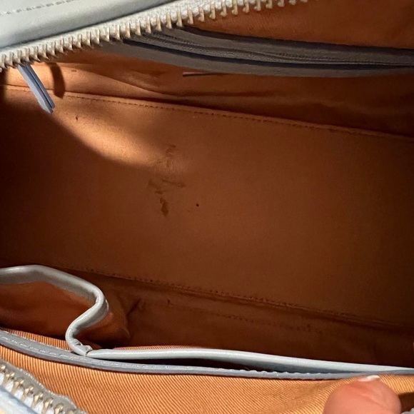 Light blue Ann Taylor leather barrel bag - Picture 5 of 7